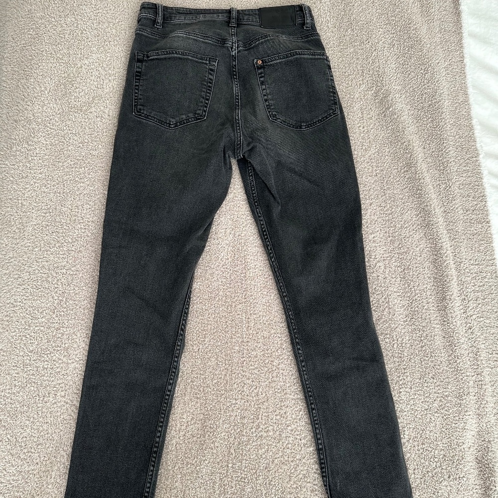 H&M Jeans - Picture 2 of 3